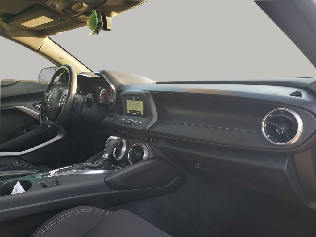 Used 2017 Chevrolet Camaro LT image 14