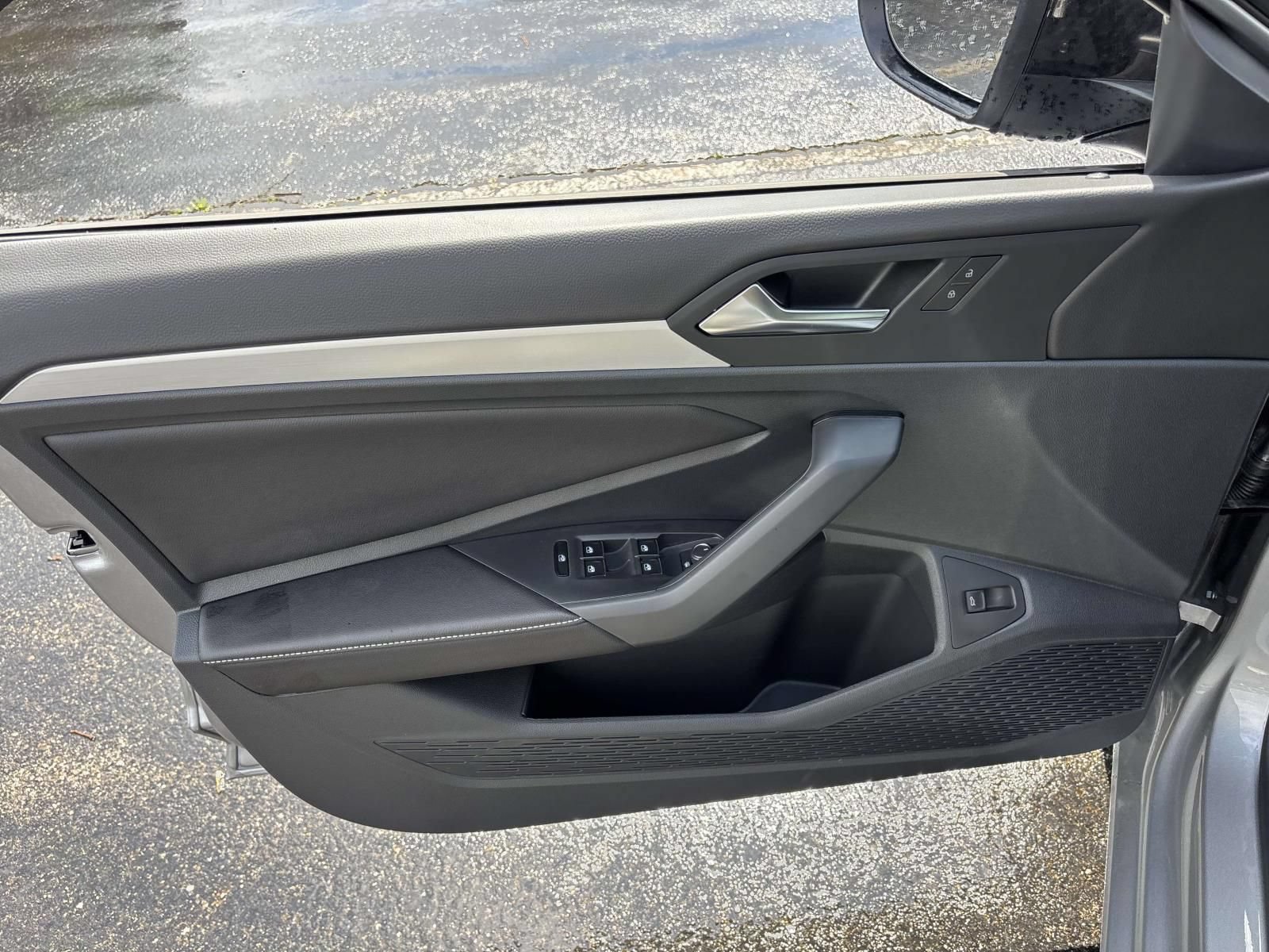 New 2026 Volkswagen Jetta Sport FWD image 11