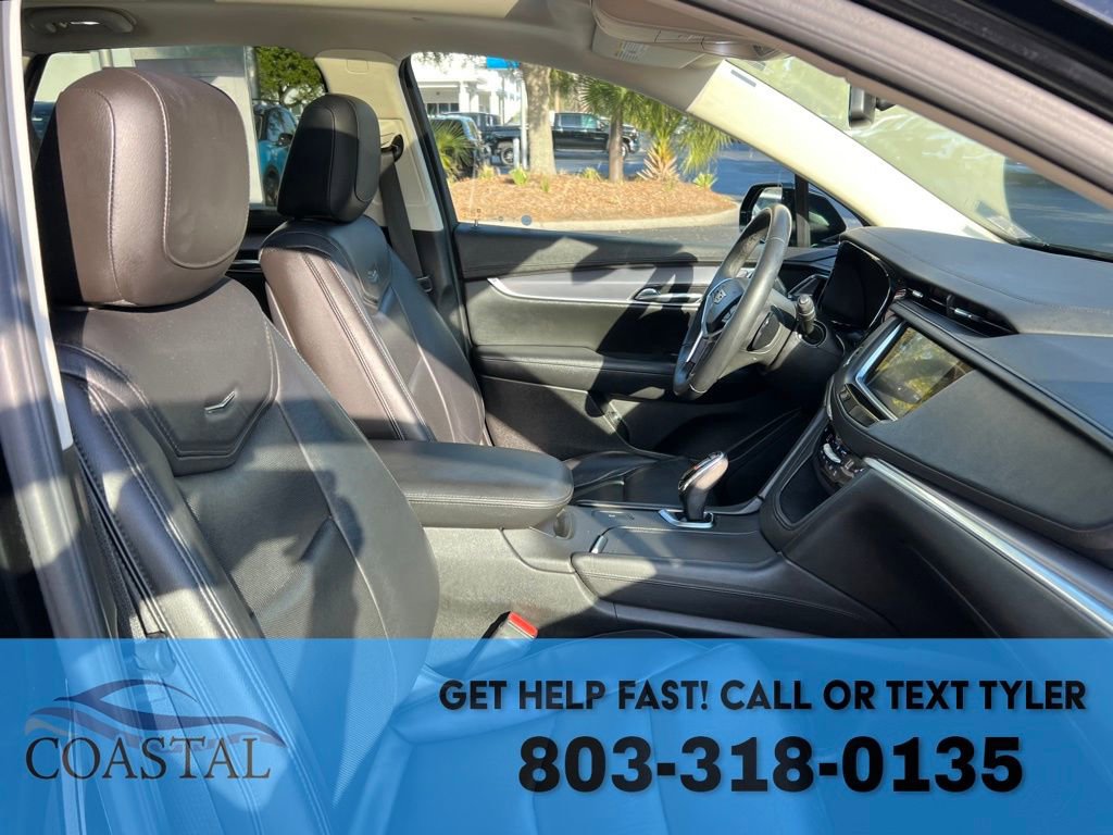 Used 2018 Cadillac XT5 Luxury w/ Driver Awareness Package image 26