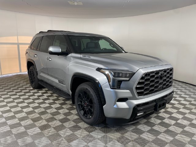 New 2026 Toyota Sequoia Platinum w/ TRD Off-Road Package AWD/4WD image 13