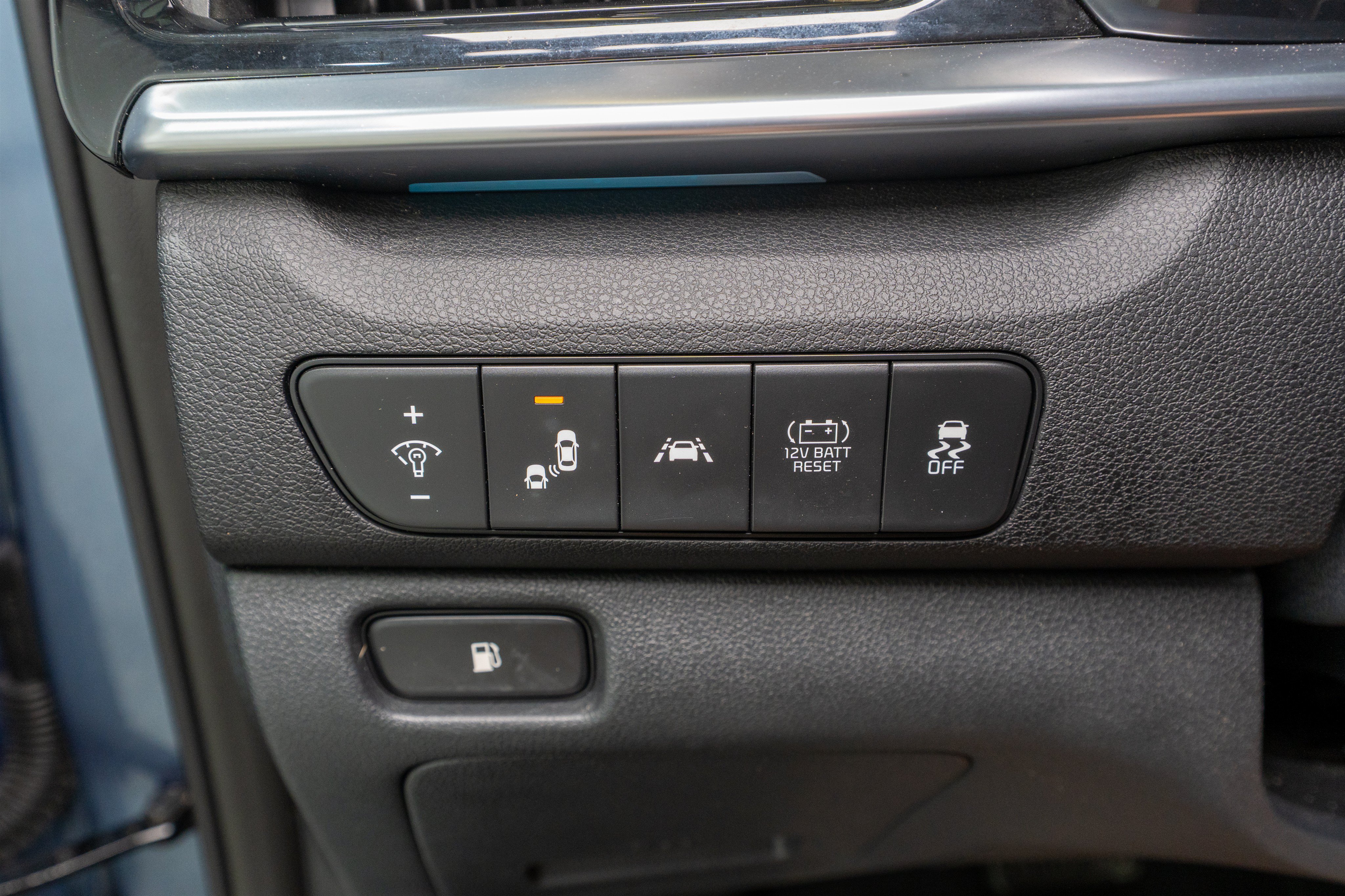 Used 2022 Kia Niro EX Premium FWD image 31