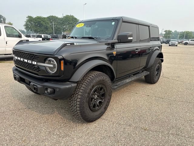 Certified 2025 Ford Bronco Badlands AWD/4WD image 2