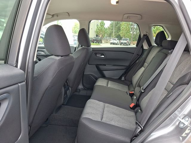 New 2026 Nissan Rogue SV image 8