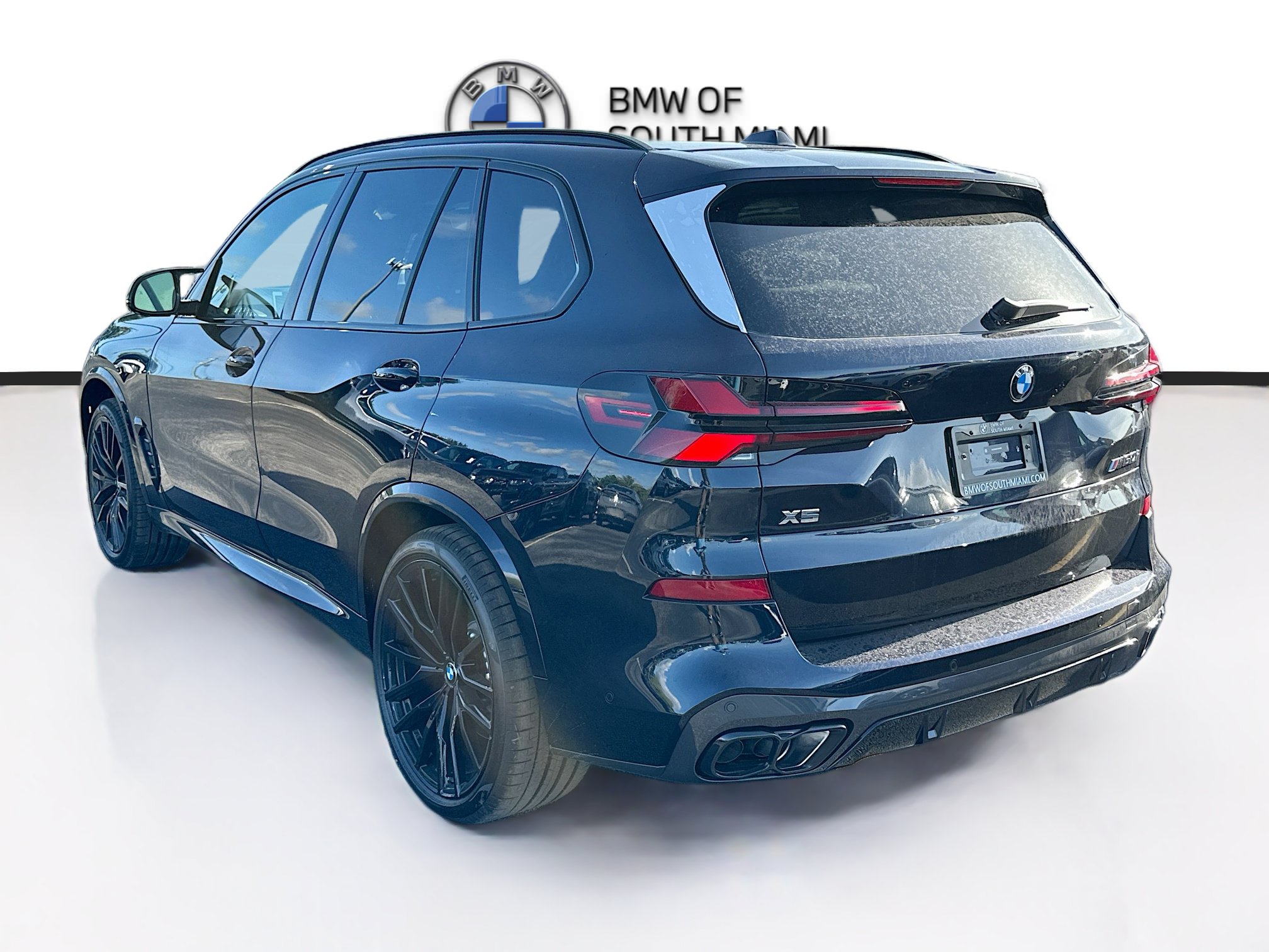 New 2026 BMW X5 M60i w/ Executive Package AWD/4WD image 4