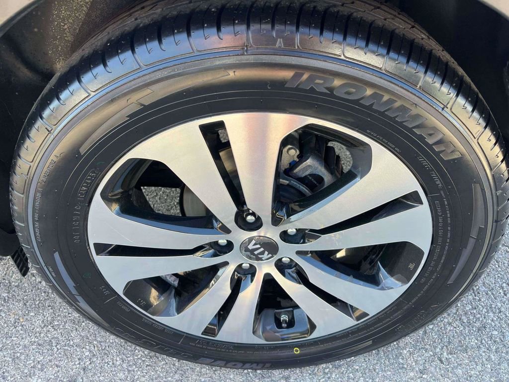 Used 2013 Kia Sportage EX w/ EX Premium Pkg image 39