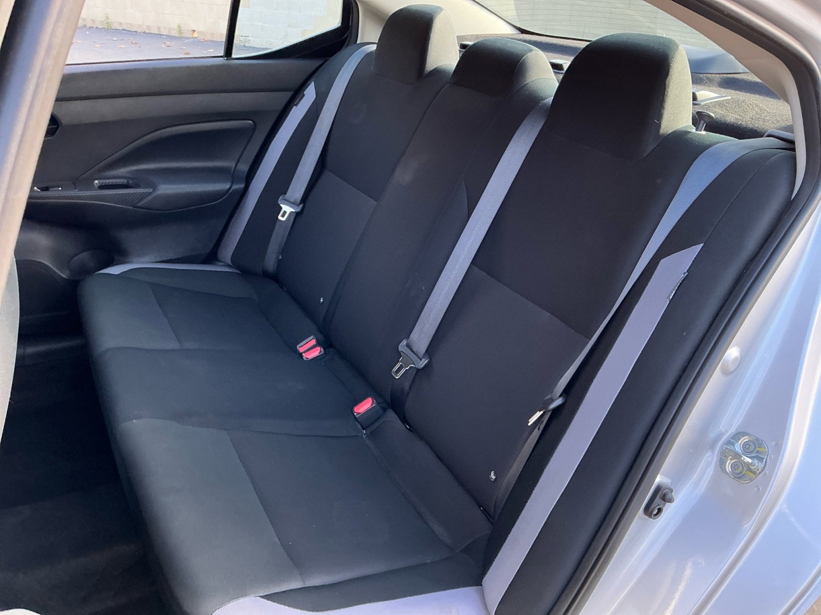 Used 2025 Nissan Versa S w/ S Plus Package image 17