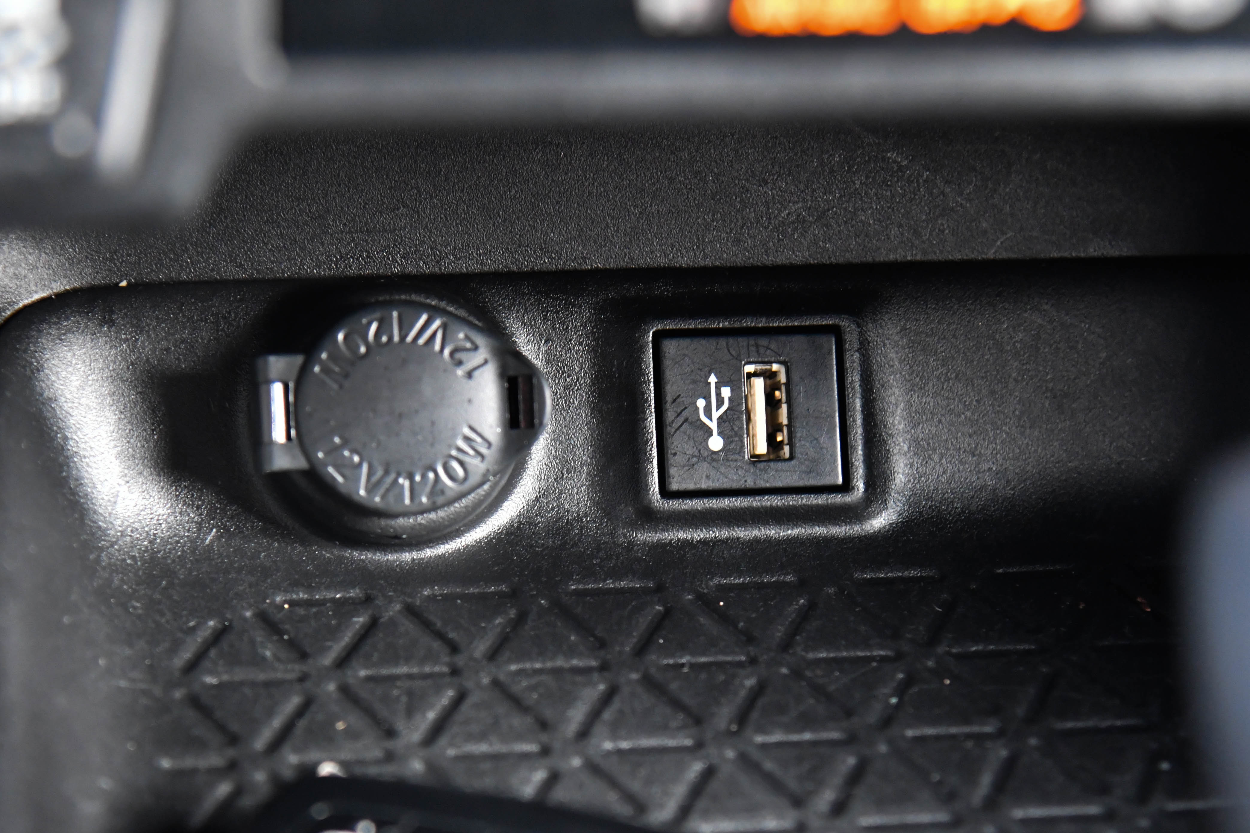 Used 2023 Toyota RAV4 XLE image 28