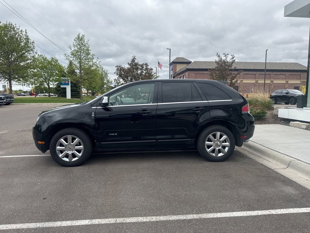 Used 2008 Lincoln MKX 2WD image 4