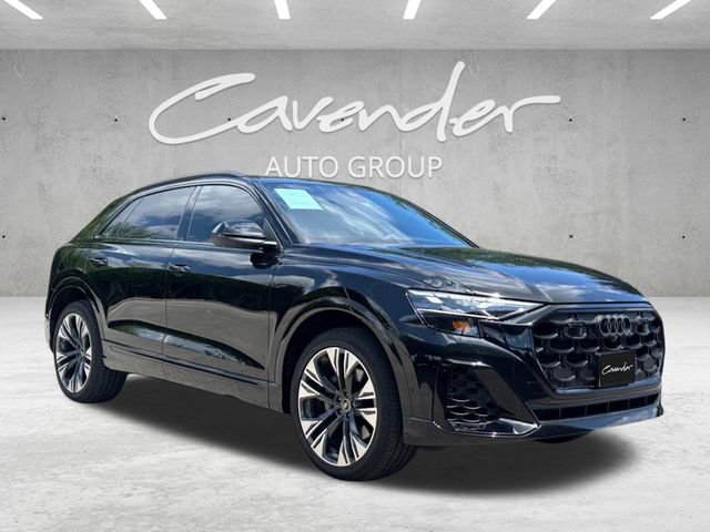 Used 2025 Audi Q8 Premium Plus AWD/4WD image 2