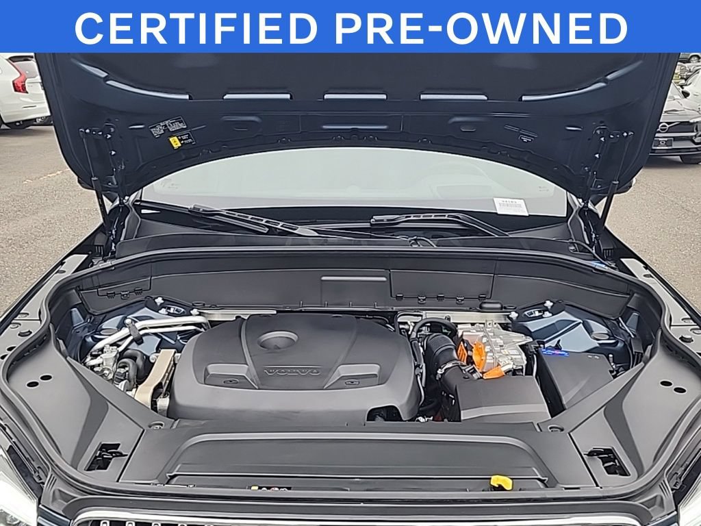 Certified 2024 Volvo XC90 T8 Ultimate AWD/4WD image 28