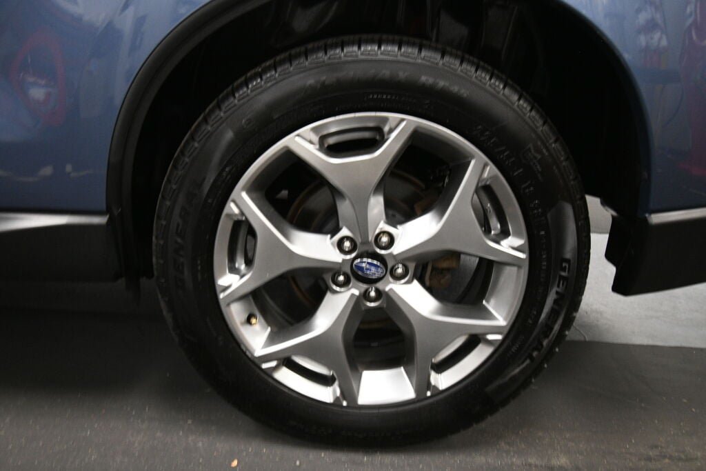 Used 2018 Subaru Forester 2.5i Touring w/ 50th Anniversary Edition AWD/4WD image 35