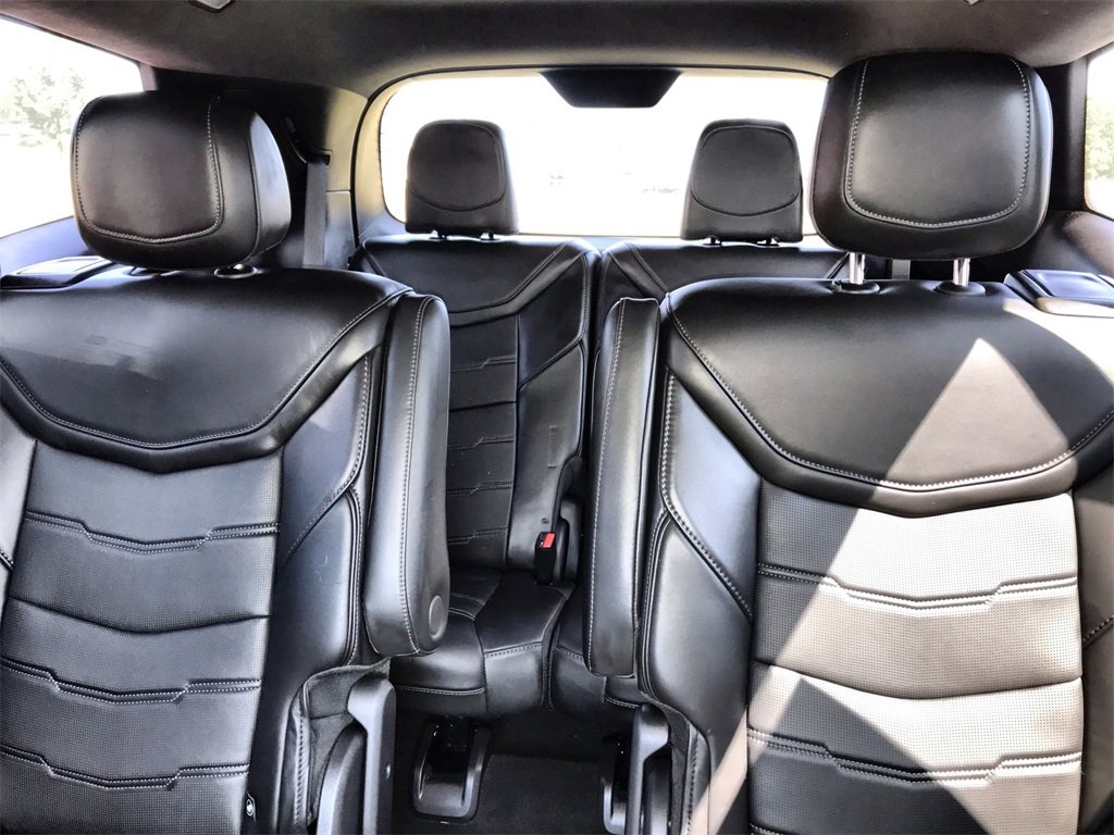 Used 2023 Cadillac XT6 Sport w/ Platinum Package image 23