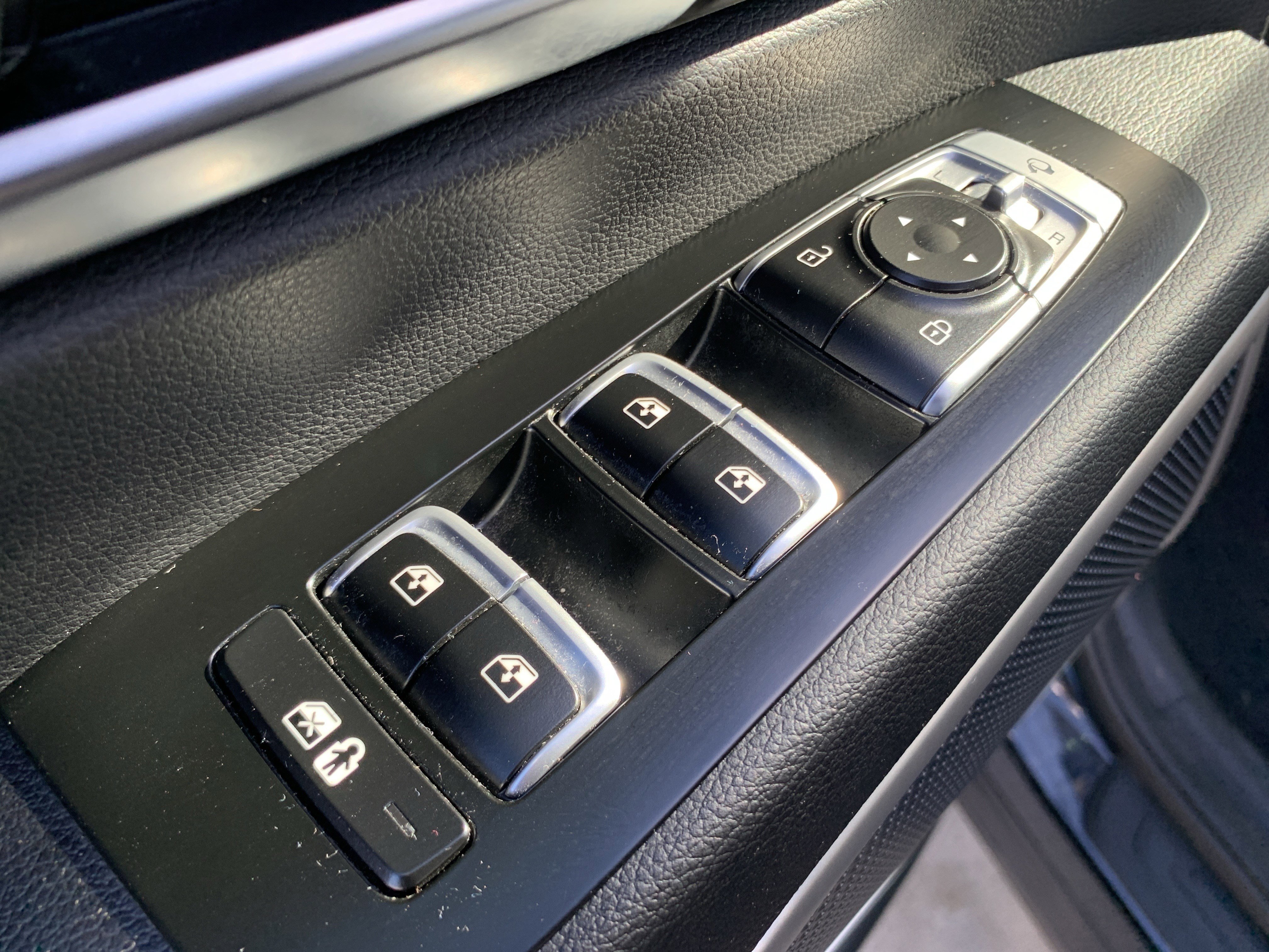 Used 2020 Kia Telluride EX w/ EX Premium Package image 15