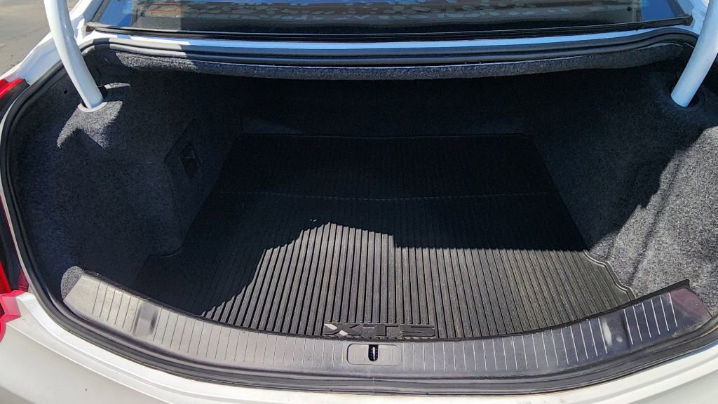 Used 2016 Cadillac XTS Premium FWD image 14