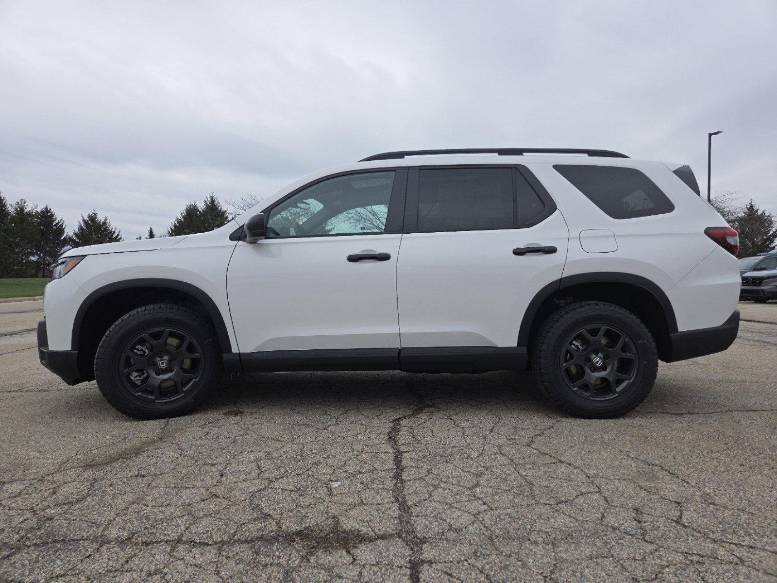 New 2026 Honda Pilot TrailSport image 17