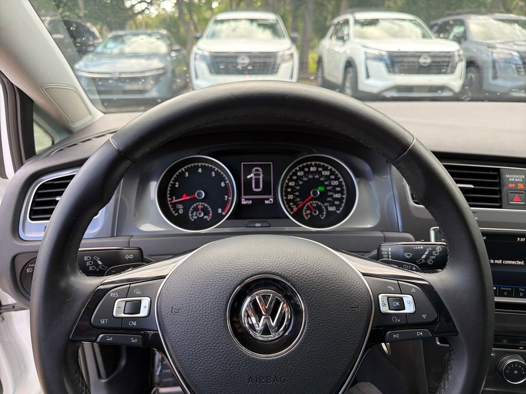 Used 2017 Volkswagen Golf Alltrack S AWD/4WD image 22