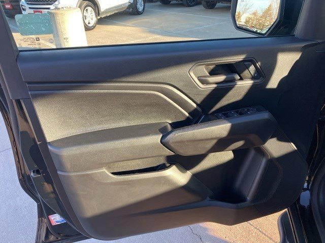 Used 2024 Chevrolet Colorado Trail Boss w/ Advanced Trailering Package image 11