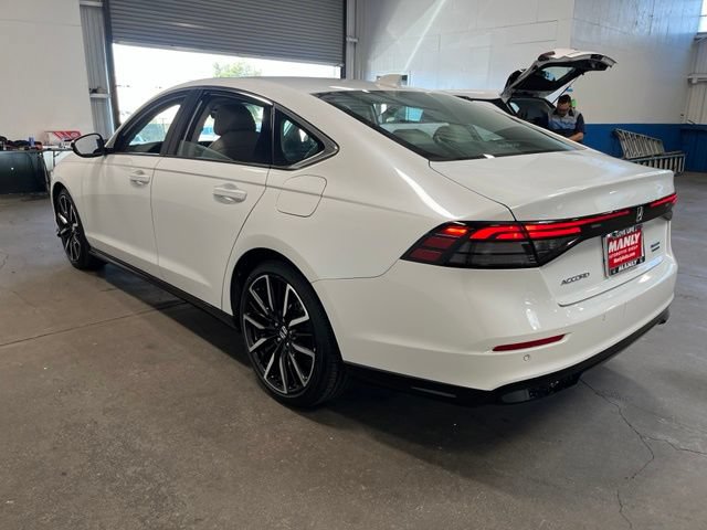 Used 2024 Honda Accord Touring image 5