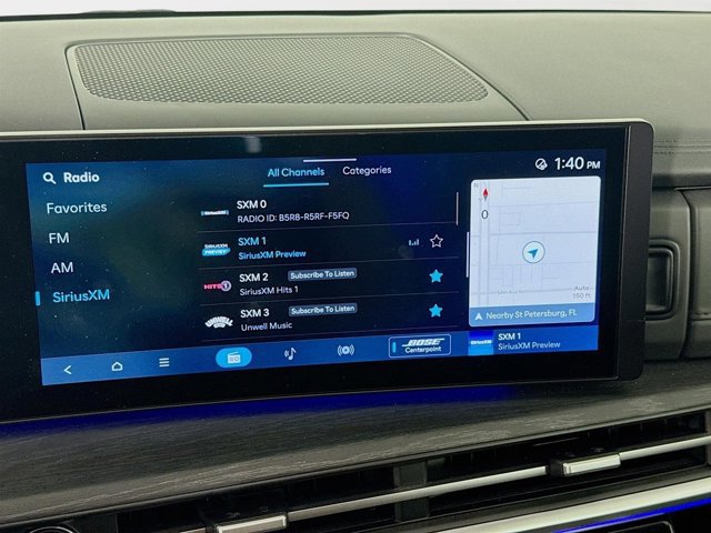 Used 2024 Hyundai Santa Fe Limited image 16