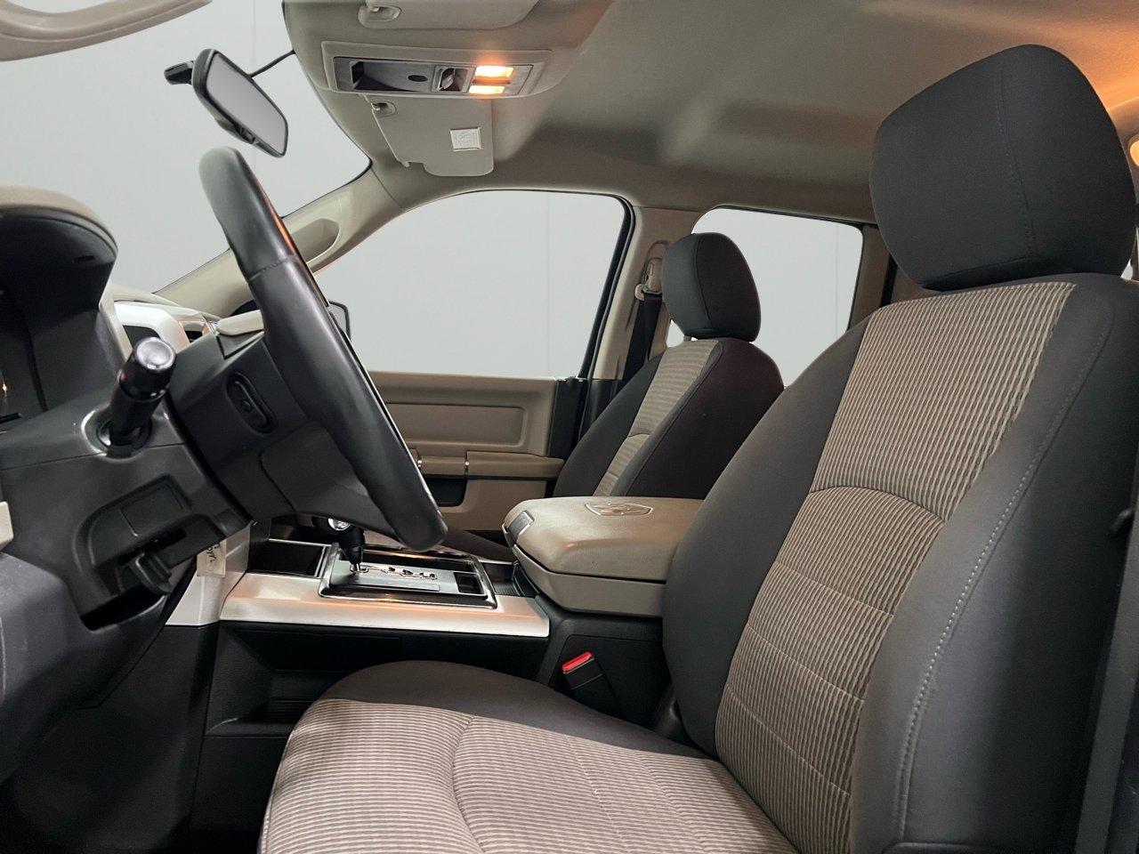 Used 2011 RAM 1500 Big Horn image 29