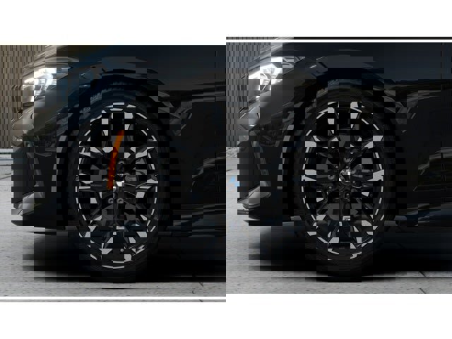 New 2026 BMW 330i xDrive Sedan w/ M Sport Package image 7