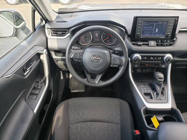 Used 2021 Toyota RAV4 XLE image 15