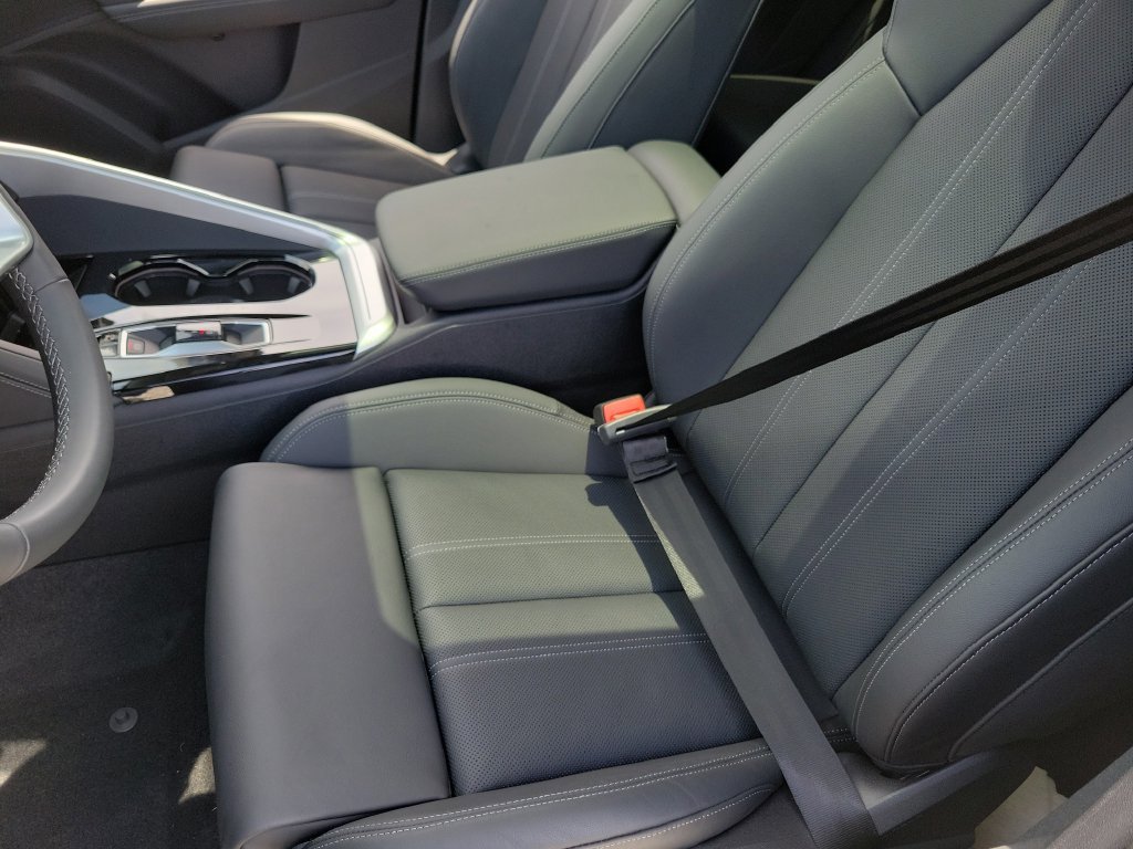 New 2026 Audi Q5 Premium Plus AWD/4WD image 17