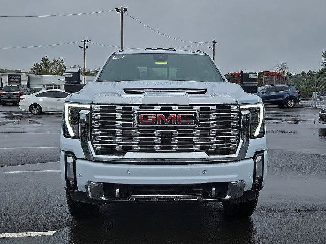 New 2026 GMC Sierra 2500 Denali w/ Denali Reserve Package image 2