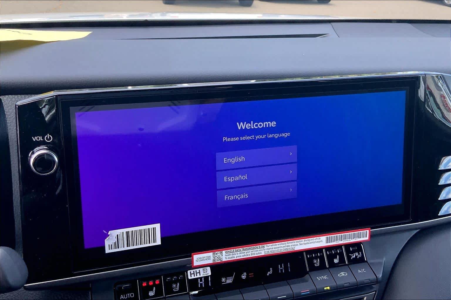 New 2026 Toyota Camry Hybrid FWD image 18