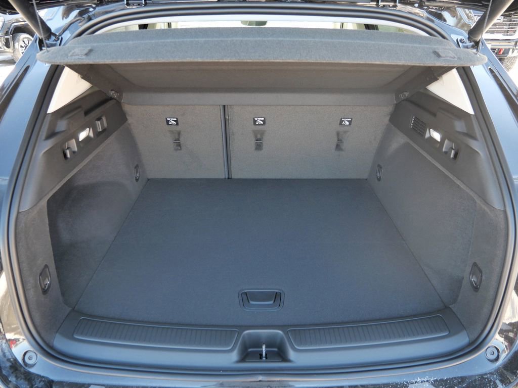 New 2026 Buick Envision Avenir image 7