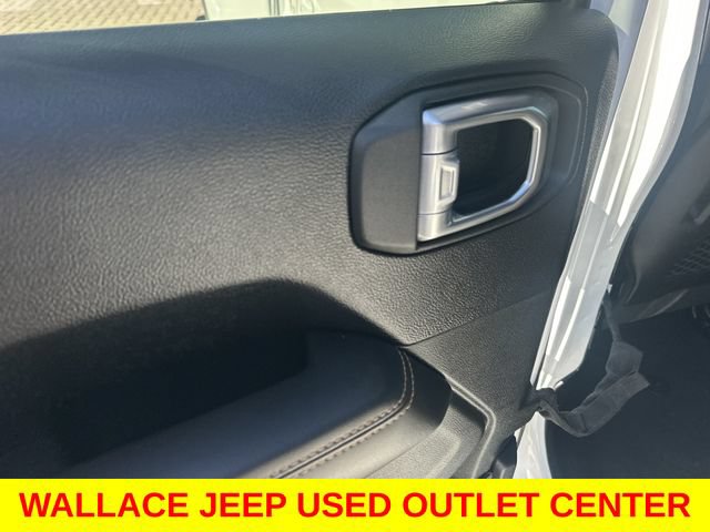 Certified 2024 Jeep Wrangler Unlimited Sahara w/ Safety Group AWD/4WD image 13