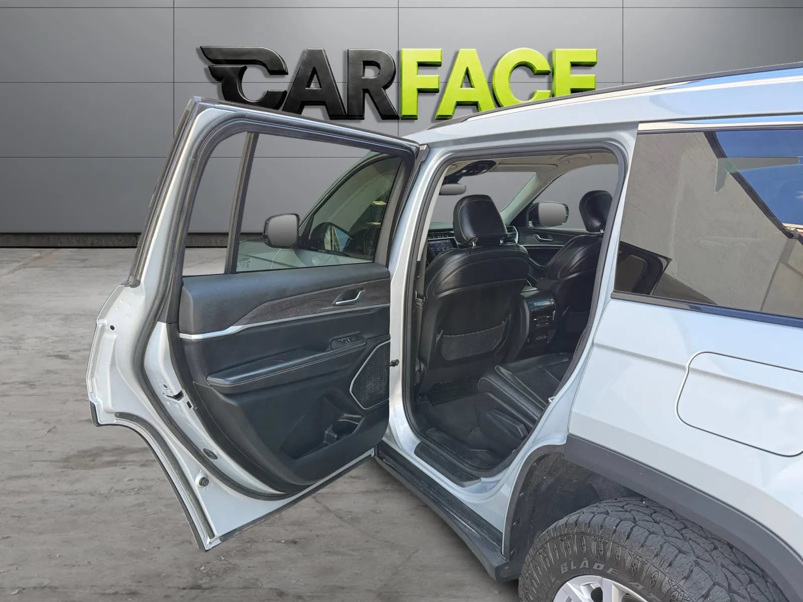 Used 2021 Jeep Grand Cherokee L Limited AWD/4WD image 18