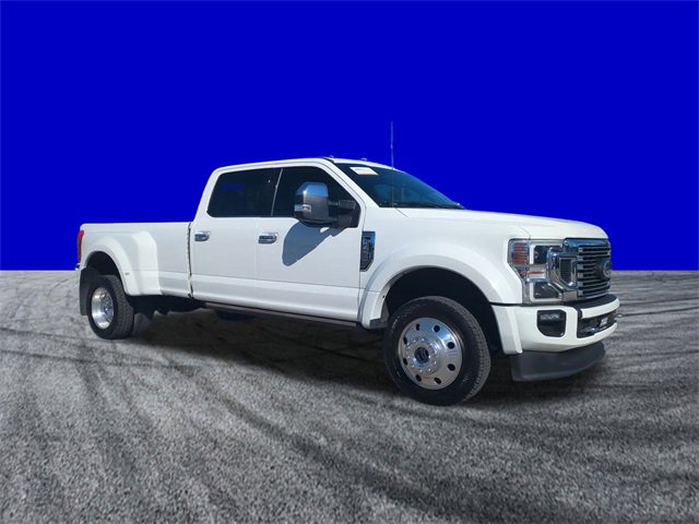 Certified 2022 Ford F450 Platinum w/ FX4 Off-Road Package image 2