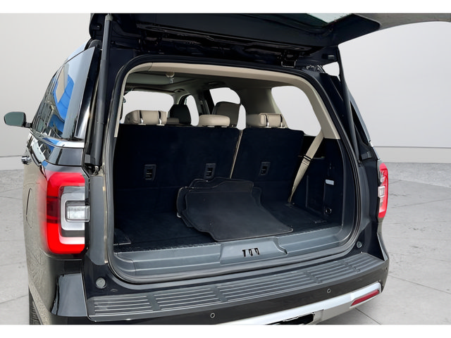 Used 2024 Ford Expedition Limited AWD/4WD image 29