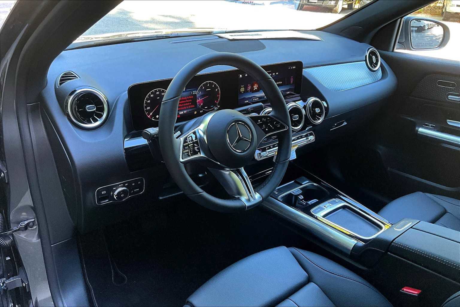 New 2026 Mercedes-Benz GLA 250 GLA 250 image 10