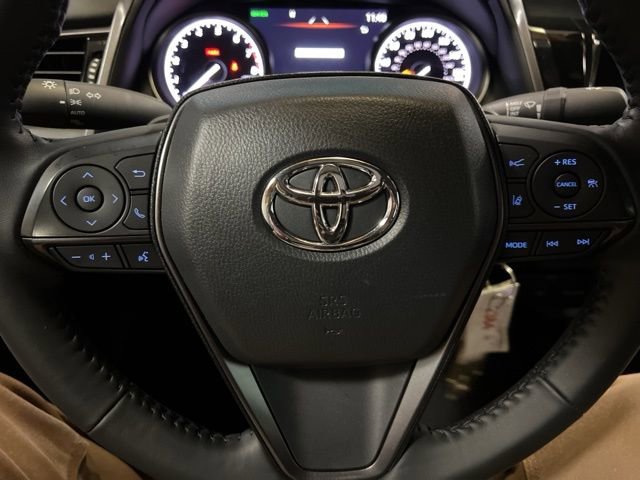 Used 2024 Toyota Camry SE AWD/4WD image 32