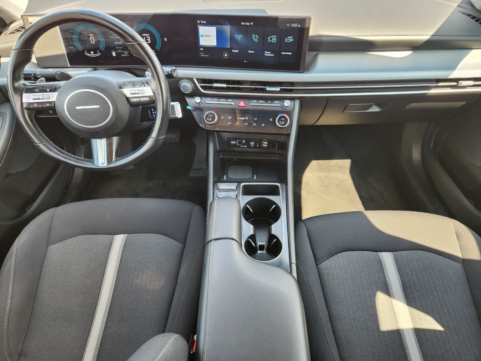 Used 2025 Hyundai Sonata SEL FWD image 35