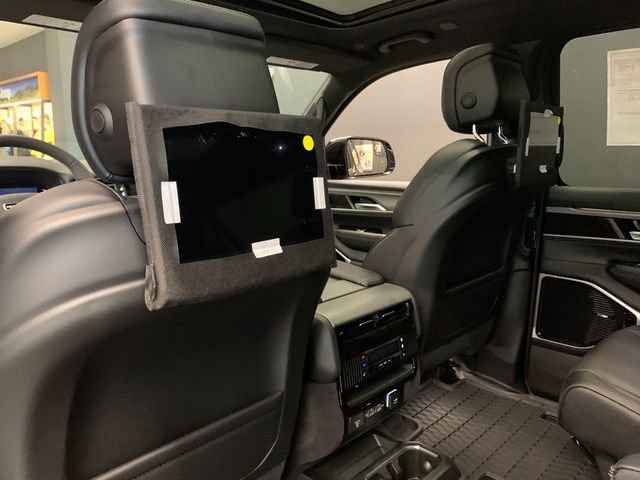 New 2026 Jeep Grand Wagoneer L Limited w/ Premium Group II image 15