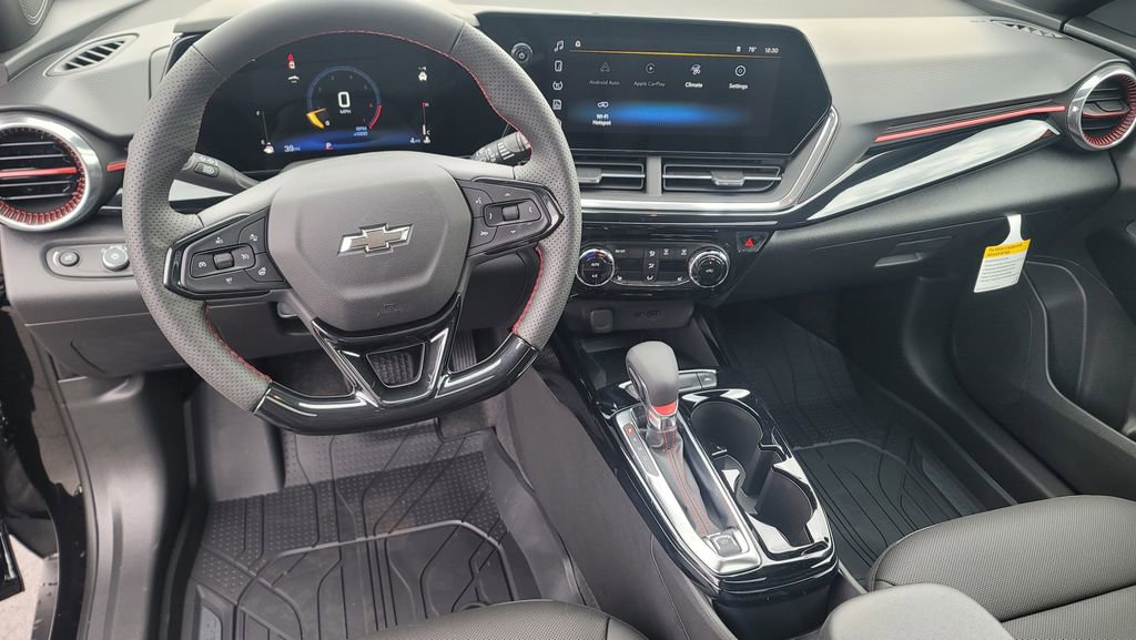 New 2026 Chevrolet Trax RS w/ Sunroof Package image 24