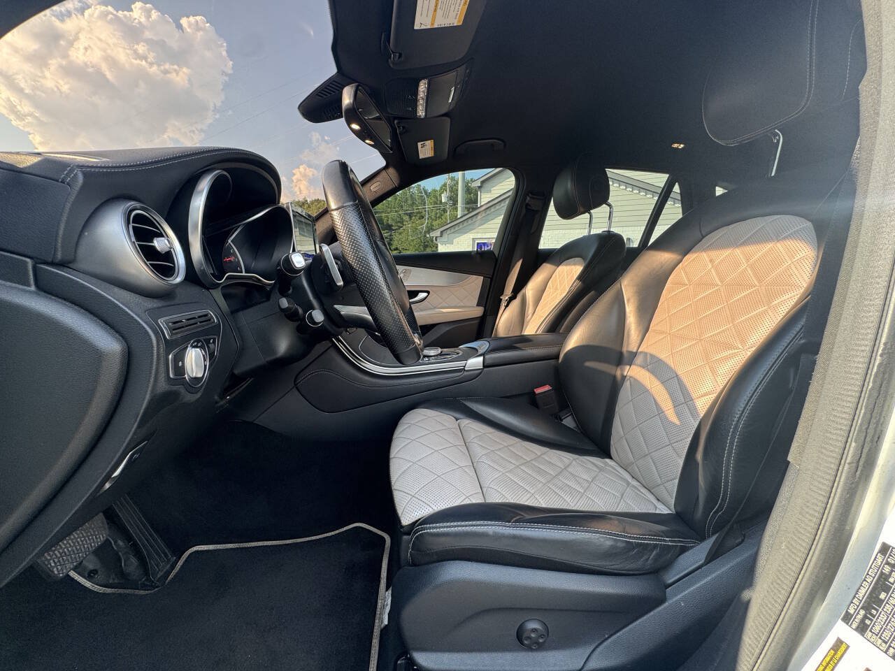 Used 2019 Mercedes-Benz GLC 300 image 10