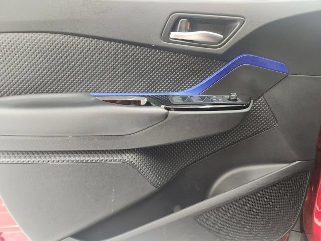 Certified 2022 Toyota C-HR XLE FWD image 11
