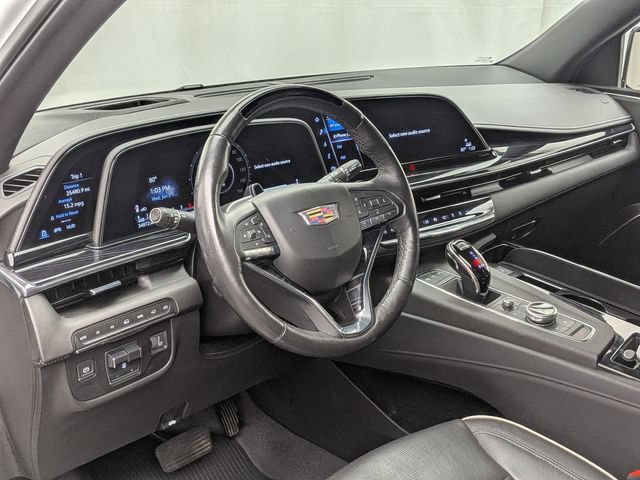 Certified 2024 Cadillac Escalade Sport w/ LPO, ONYX Package AWD/4WD image 9