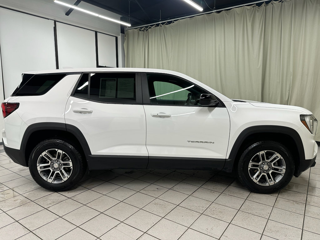 Certified 2025 GMC Terrain Elevation image 3