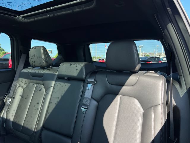 New 2026 Jeep Cherokee Limited AWD/4WD image 24