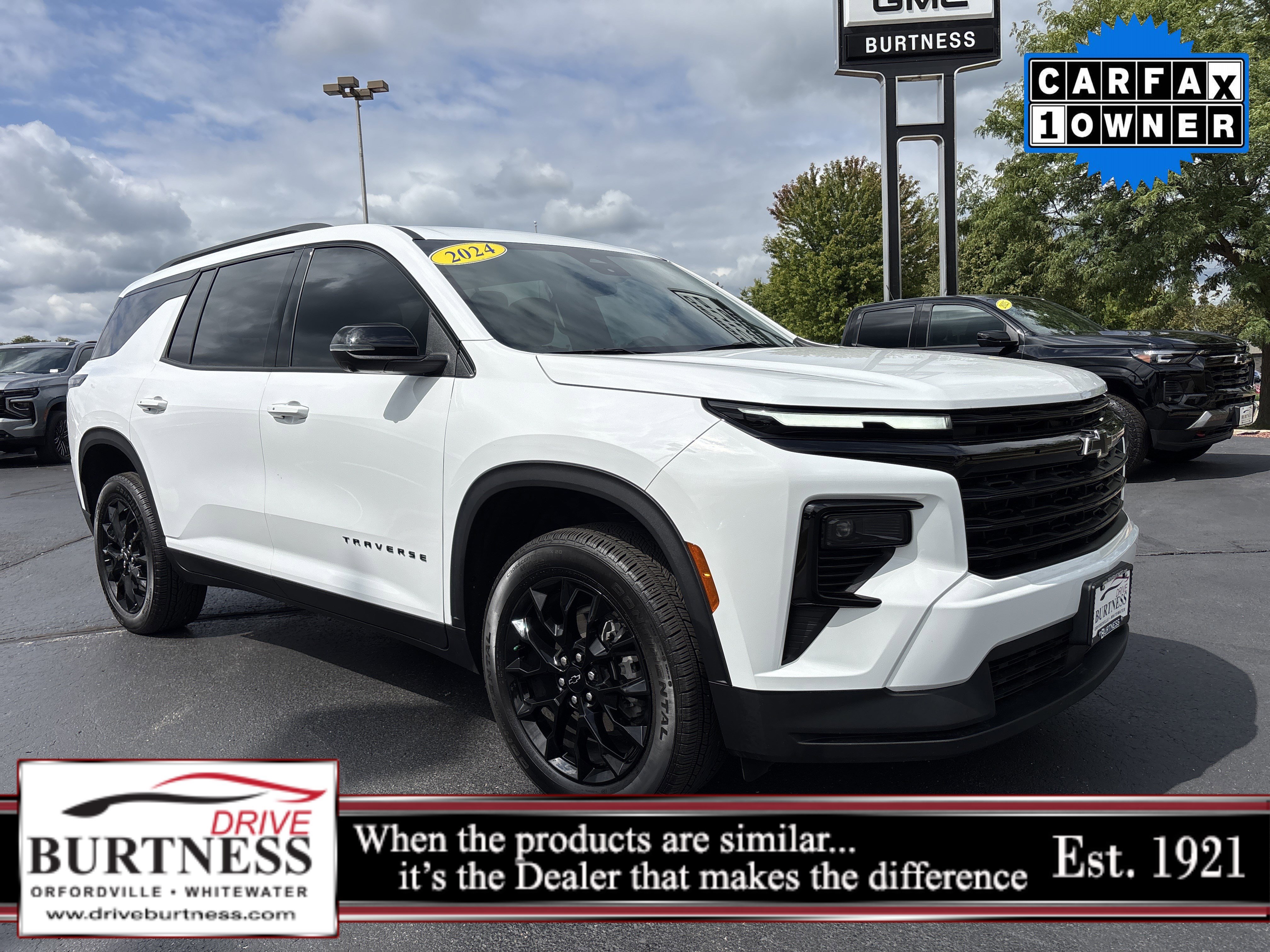 Certified 2024 Chevrolet Traverse LT w/ Midnight/Sport Edition