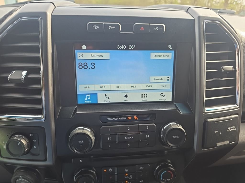 Used 2017 Ford F150 XLT w/ Equipment Group 302A Luxury AWD/4WD image 27
