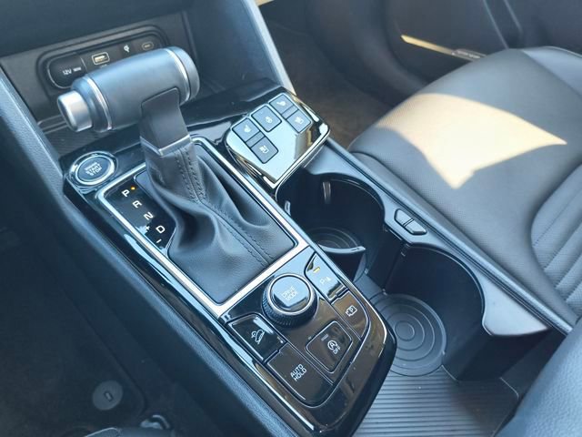 Certified 2025 Kia Sportage SX image 22