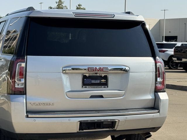 Used 2016 GMC Yukon Denali w/ Open Road Package RWD image 8