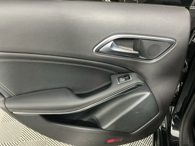 Used 2018 Mercedes-Benz CLA 250 image 9