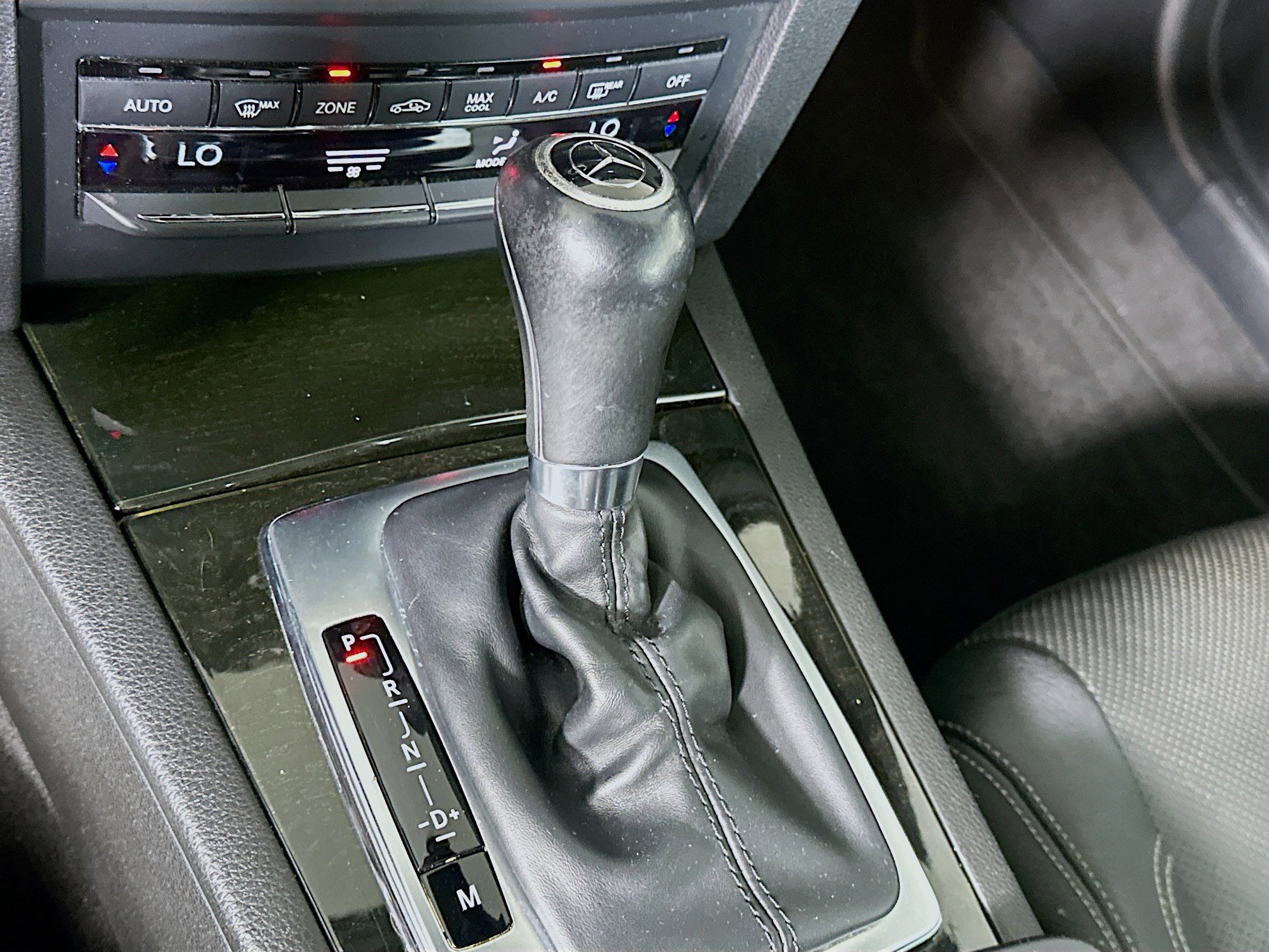 Used 2012 Mercedes-Benz E 550 Cabriolet image 23